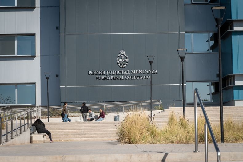En ese sentido, se destacó que el acusado siempre se sometió a la Justicia