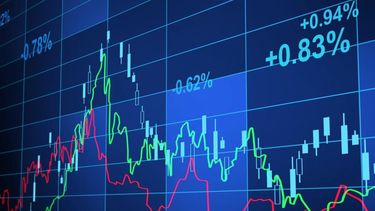 Mercados en rojo al inicio de la semana: caen las acciones y se acelera la venta de bonos Mercados en rojo al inicio de la semana: caen las acciones y se acelera la venta de bonos