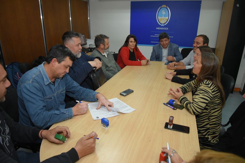 El gremio bajará a las bases la nueva oferta de aumento salarial