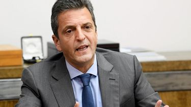 Sergio Massa anunció un paquete de medidas que llegará al bolsillo de miles de trabajadores, jubilados y monotributistas.