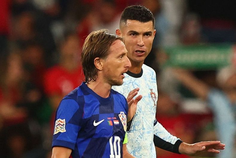Luka Modric y Cristiano Ronaldo representando a sus selecciones