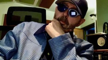 Reapareció el Indio Solari en redes sociales y preocupó a sus fans con una sorpresiva foto