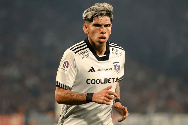 Carlos Palacios se mostró entusiasmado por vestir la camiseta de Boca Juniors
