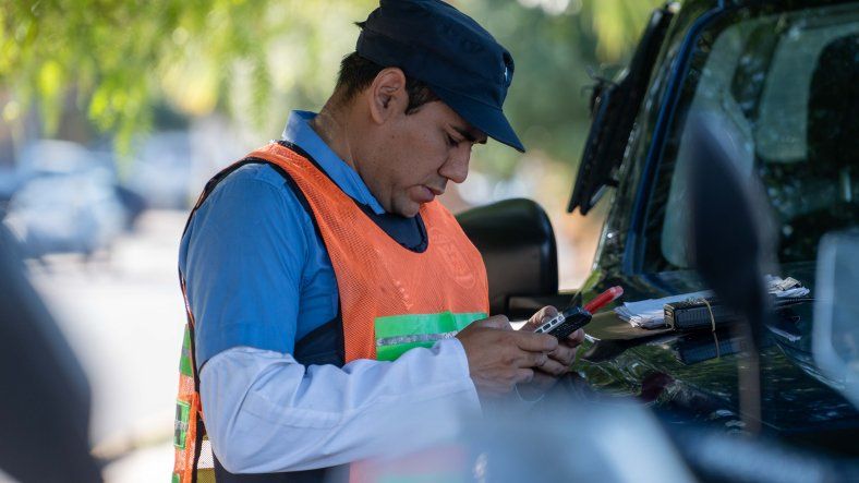 El conductor alcoholizado fue aprehendido en un control vial (Imagen ilustrativa). El conductor alcoholizado fue aprehendido en un control vial (Imagen ilustrativa).