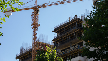 Construcción en Mendoza: estabilidad moderada, empuje privado y alerta por costos.