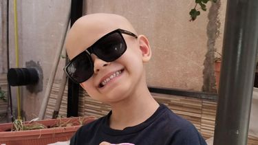 Quiero ir a la plaza: el ruego de un niño mendocino con cáncer que quiere ganar su batalla.
