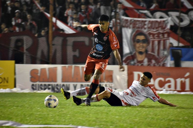 Quedaron a mano en el Este (Foto: Prensa SM).
