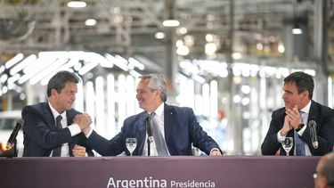 alberto fernandez insto a seguir apoyando a la industria como politica central para generar empleo