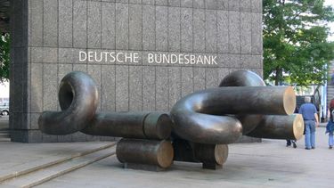 Por primera vez le pagan a Alemania por emitir deuda