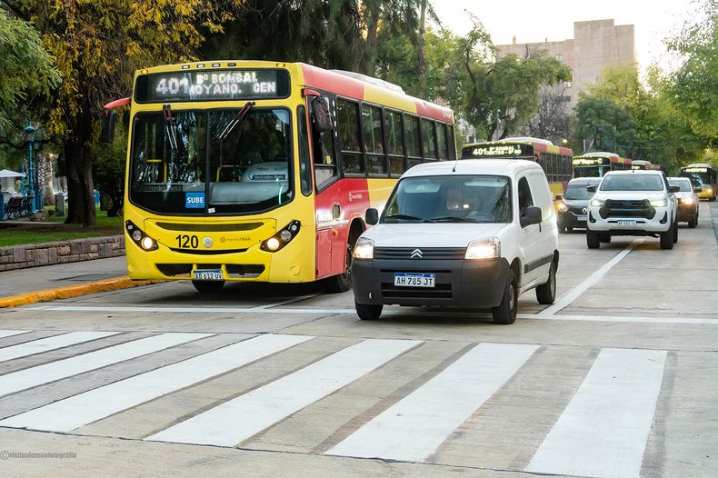 Ulpiano Suarez anunció la apertura al tránsito de la renovada calle Patricias Mendocinas.