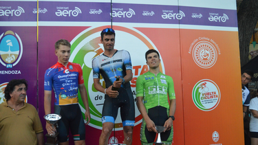Alejandro Quilci ganó la segunda etapa de la Vuelta de Mendoza.