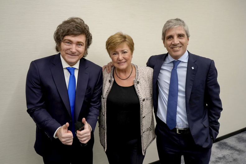 A pocos días de la llegada de la  titular del FMI a la Argentina, el Gobierno avanza con la reforma tributaria