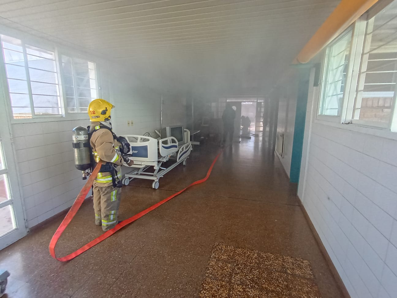 Simulacro de incendio en el Hospital Scaravelli.