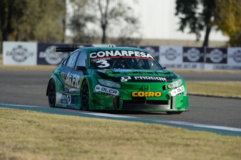 Josito Di Palma volvió a festejar en el Turismo Carretera 2000, mientras Bernardo Llaver sumó otro podio importante. &nbsp;