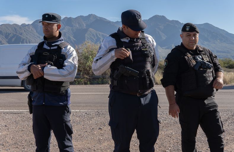 Varias dependencias estatales participaron del operativo en Campo Cacheuta.
