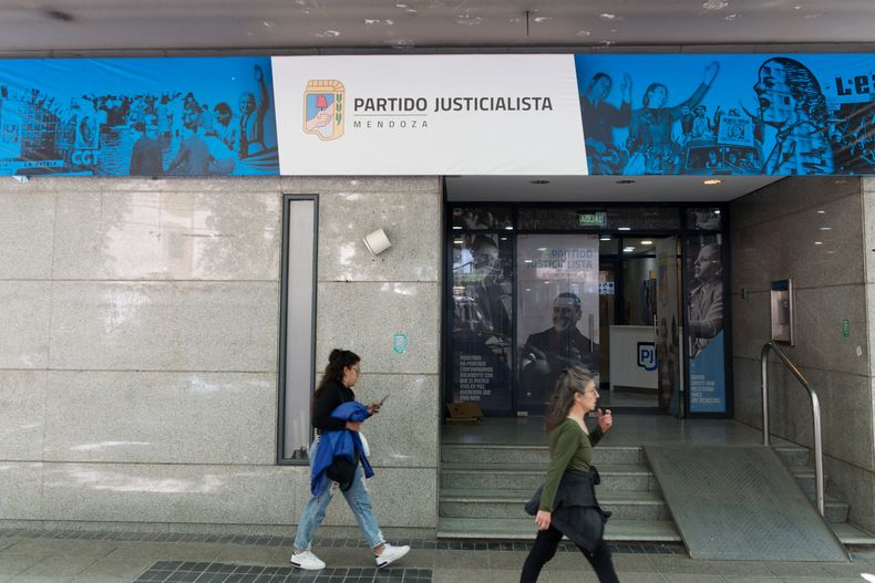 El PJ irá a una PASO.