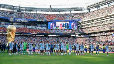 El Gobierno descarta festejos y organiza una recepción protocolar en Ezeiza para la vuelta de la Selección El Gobierno descarta festejos y organiza una recepción protocolar en Ezeiza para la vuelta de la Selección