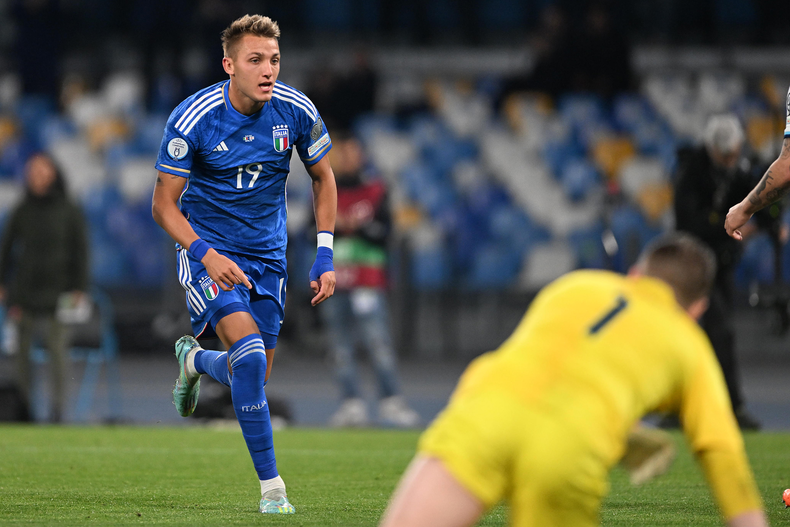 No alcanzó el gol de Mateo Retegui e Italia cayó ante Inglaterra.