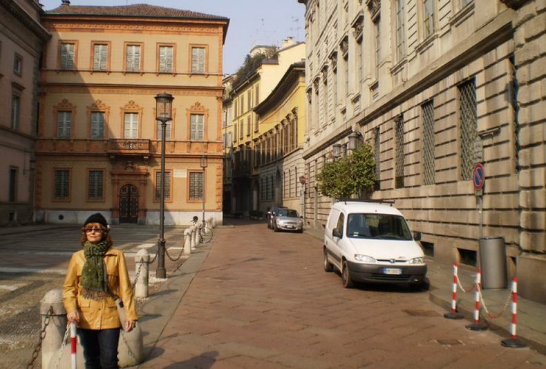 Milan, Italia resize
