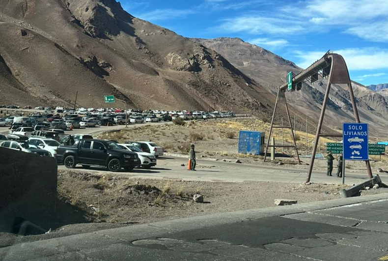 Paso Los Libertadores hoy: estado, horario y demoras para este miércoles 29 de octubre. Paso Los Libertadores hoy: estado, horario y demoras para este miércoles 29 de octubre.