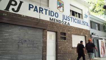 El justicialismo atraviesa momentos de definiciones de cara a las elecciones de febrero. El justicialismo atraviesa momentos de definiciones de cara a las elecciones de febrero.