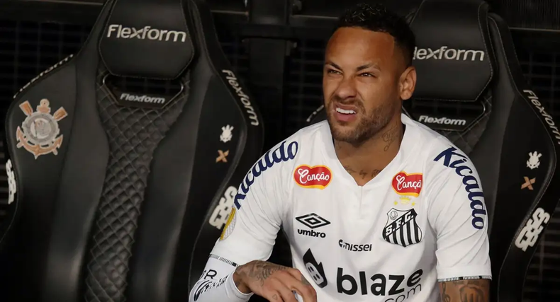 No pudo mostrar su fútbol por una pequeña lesión.