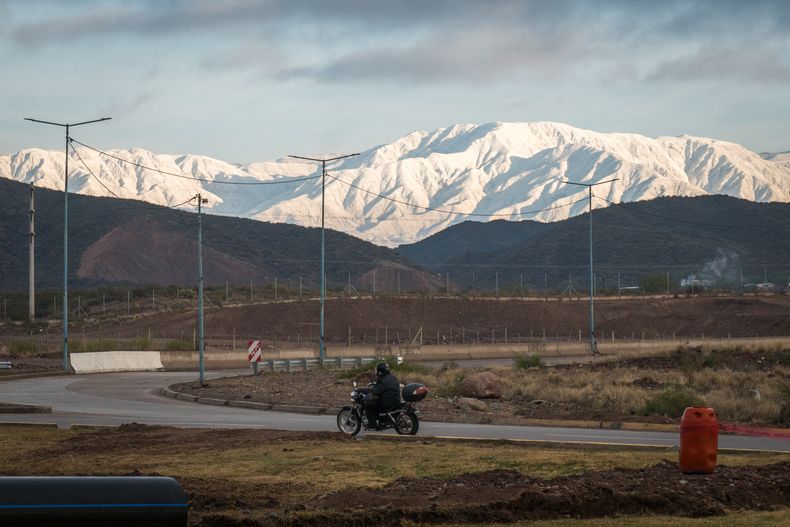 El sábado tendrá temperaturas que no superarán los 10°C y condiciones típicamente invernales en Mendoza.