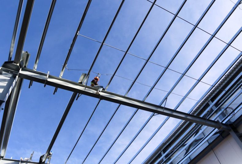 avances de la construcción de una nave industrial para fabricar papas prefritas congeladas