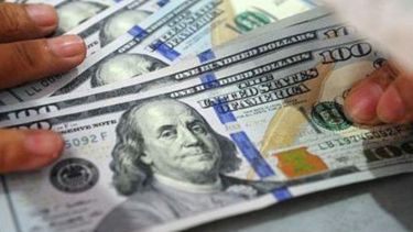 El dólar abre a $ 63 en el Banco Nación