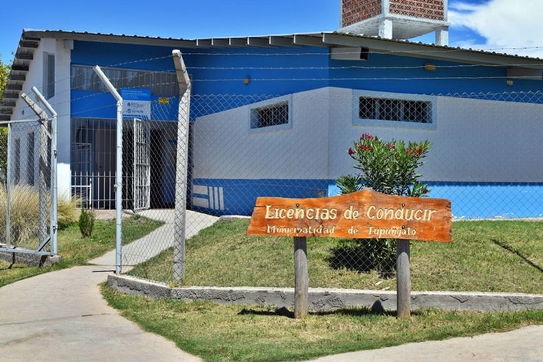 Centro Emisor Licencias de Conducir, Tupungato