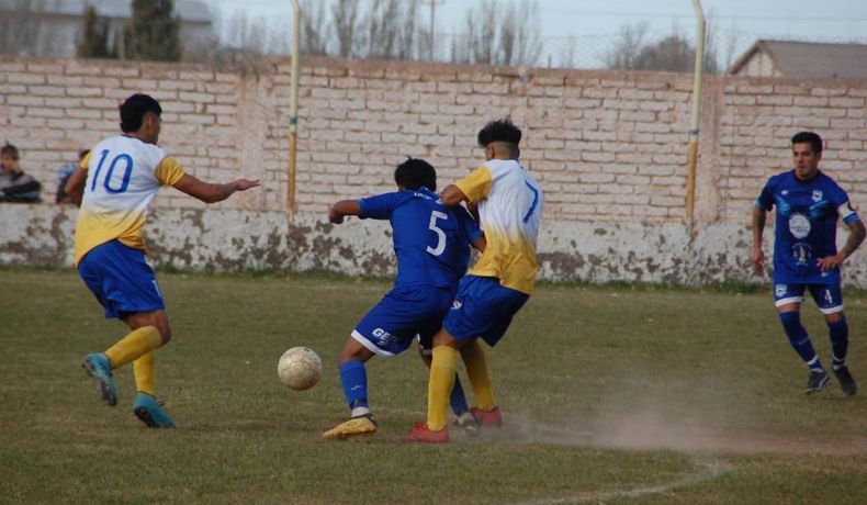 El Torneo Federal comienza para los clubes de la Liga Malargüina de Fútbol.