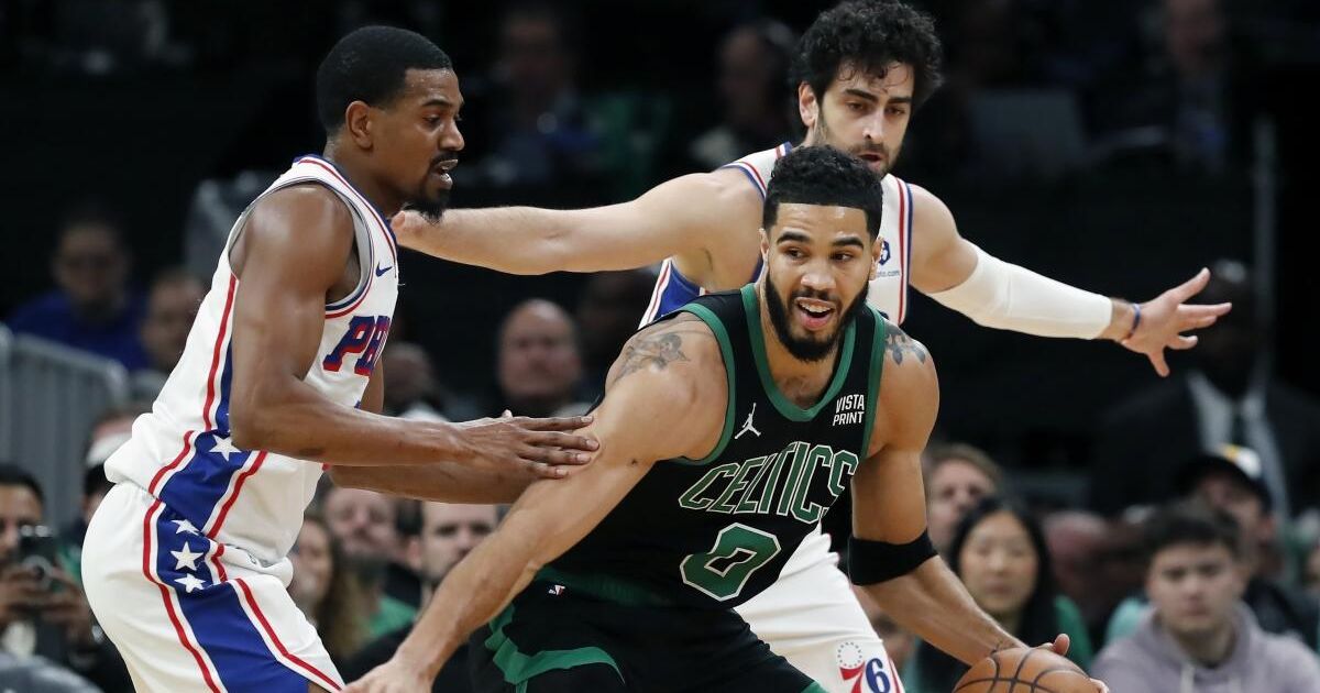 The Celtics beat the Sixers 125 to 119 in a crossover between candidates in the NBA