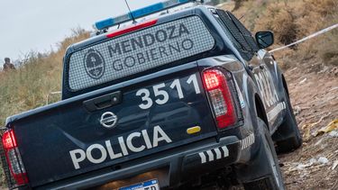 La Policía de Mendoza trabaja en el lugar La Policía de Mendoza trabaja en el lugar