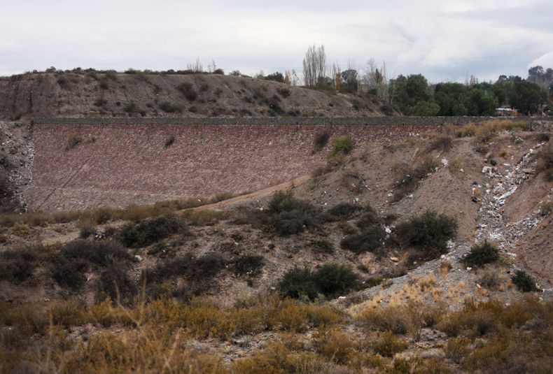Dique Papagayos.