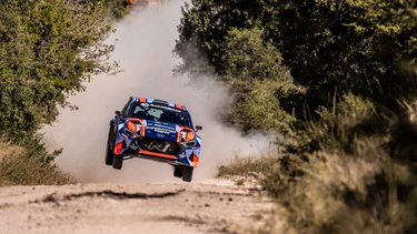 el rally de argentina hace su paso por mina clavero