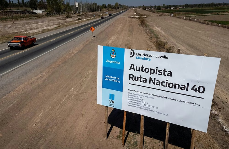La doble via a San Juan paralzada vuelve a aparecer en el presupuesto 2027