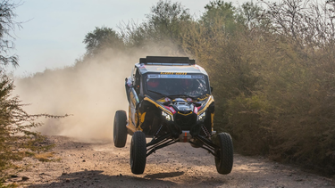 El Desafío Ruta 40 volverá a reunir a las máximas figuras internacionales del Rally Raid en caminos de San Juan y Mendoza. El Desafío Ruta 40 volverá a reunir a las máximas figuras internacionales del Rally Raid en caminos de San Juan y Mendoza.