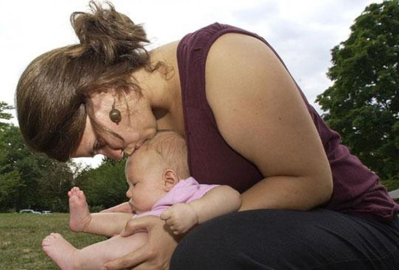 Maternidad, madre, bebé