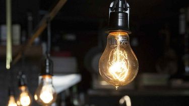 Congelamiento de tarifa eléctrica: Mendoza busca morder $3.000 millones en subsidios