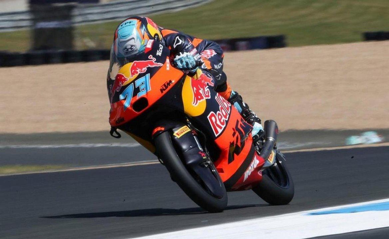 Valentín Perrone no logró sostener el ritmo en el GP de Cataluña.