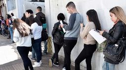 Alertan sobre la pérdida constante de fuentes laborales en Mendoza