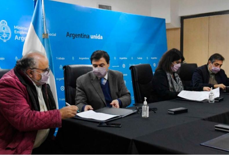Claudio Moroni y estatales nacionales