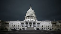La lucha por el Congreso: qué partido la lidera y qué está en juego.