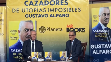 Gustavo Alfaro presentó su libro.