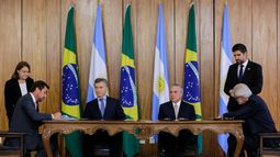 Tras cuatro años de sangría, vuelve el superávit comercial con Brasil