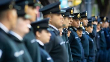 El Gobierno de Mendoza otorgó un aumento salarial para policías y penitenciarios.