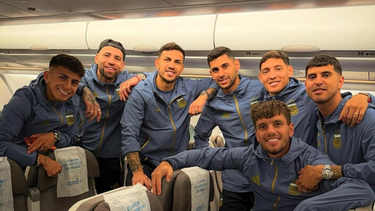 La Selección de Fútbol de Argentina está en Estados Unidos. La Selección de Fútbol de Argentina está en Estados Unidos.