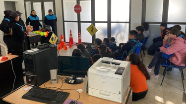 Charla de educación vial en escuelas de Santa Rosa