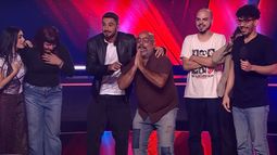 El padre de participante, familiar de ex Gran Hermano, hizo un fuerte reclamo a un jurado de La Voz