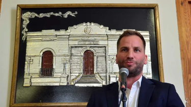 Leandro Massaccesi fue echado del Gobierno Nacional. Leandro Massaccesi fue echado del Gobierno Nacional.